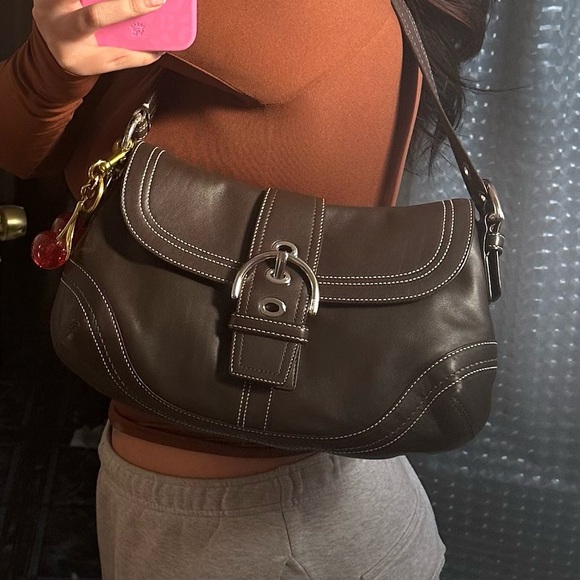 Brown Coach Soho Leather 🍒 - Picture 8 of 9